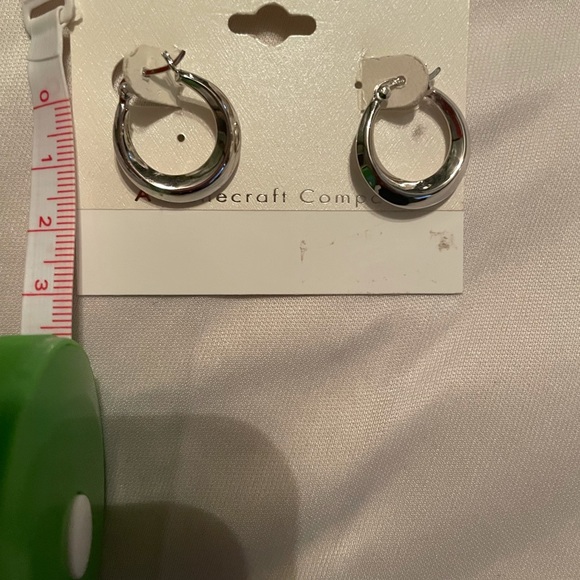 🆕Sterling Silver hoop earrings - Picture 2 of 3